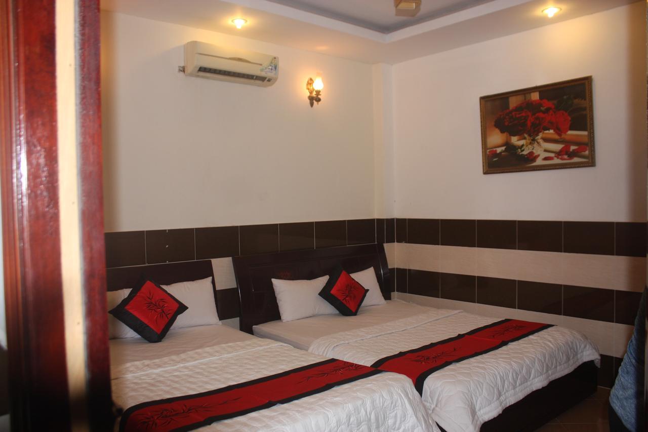 Binh Dung Hotel Хошимин Экстерьер фото